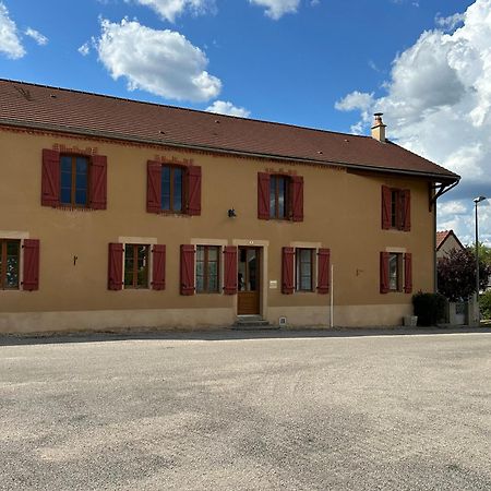 Gite De La Fontaine Saint-Andre-en-Morvan Exterior foto
